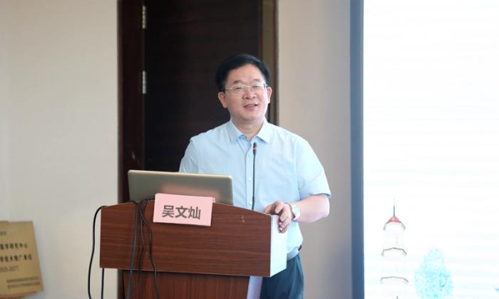 C:\Users\user\Desktop\千人千乡 项目\20250516-17 江西 九江学院附属医院\2025-05-20-眼科-共探眼视光学科新发展 江西省视光学学会新技术研讨会暨九江市第一届眼视光学术研讨会隆重召开\4.JPG